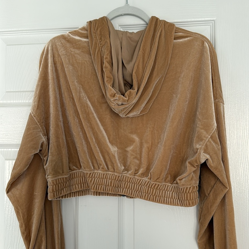 NEW- H&M Divided Velour Cropped Y2K Hoodie Jacket - Picture 7 of 10